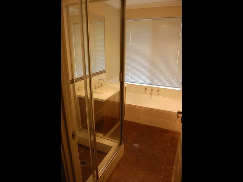 33A Wyndham Street, St James WA 6102