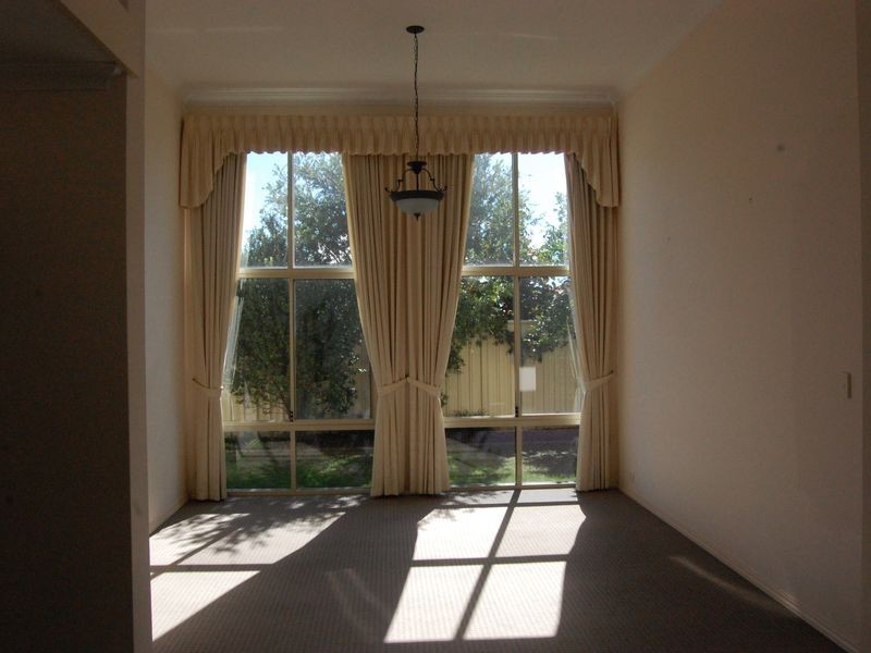 10C Tandy Street, Salter Point WA 6152