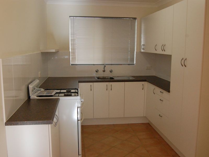 1 Hove Court, Forrestfield WA 6058