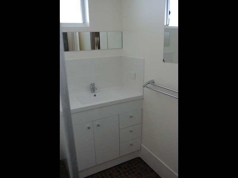 1 Hove Court, Forrestfield WA 6058