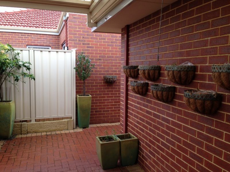 112B Mars Street, Carlisle WA 6101