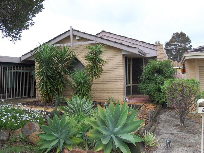 6 Williamson Lane, Stratton WA 6056