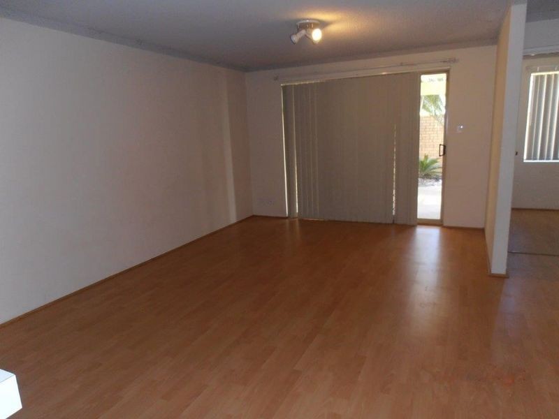 13/2 Mitchell Street, Bentley WA 6102