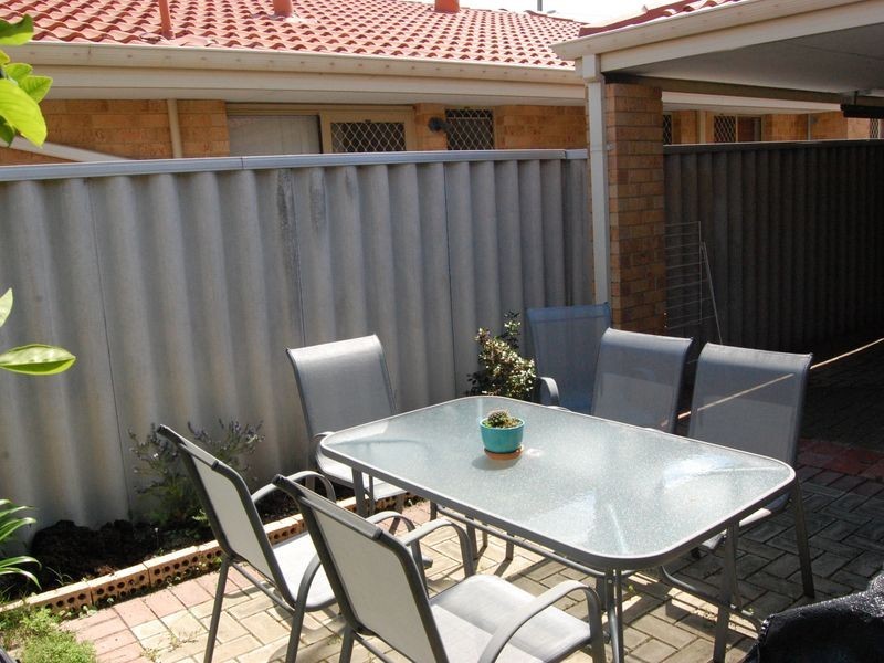 4/75 Hamilton Street, Cannington WA 6107