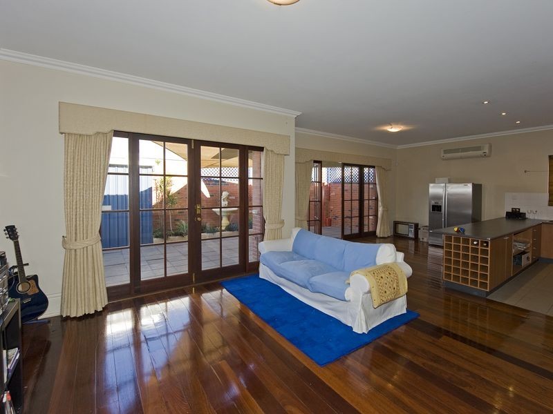 50 Cargill Street, Victoria Park WA 6100