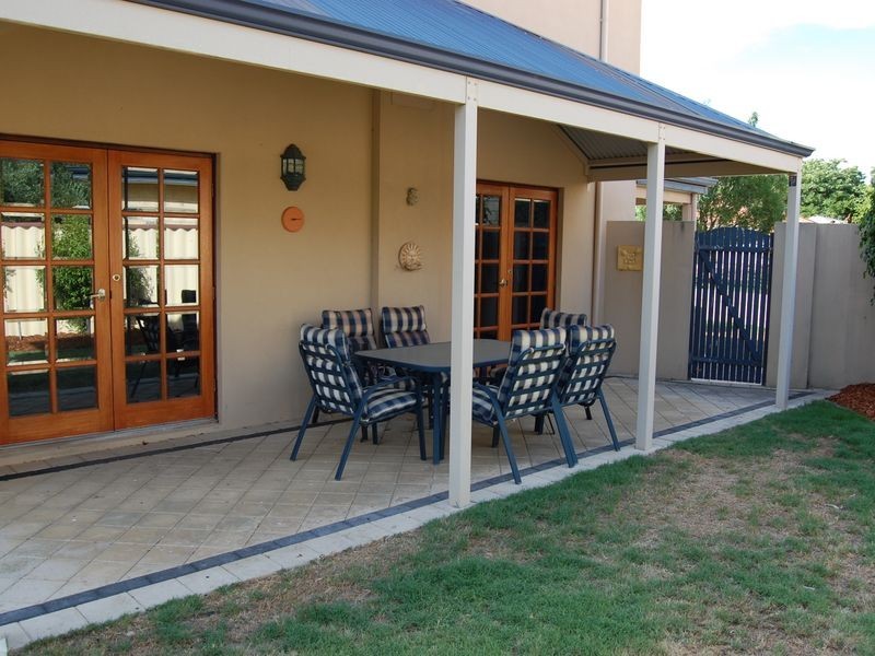 12 Kwel Court, Karawara WA 6152