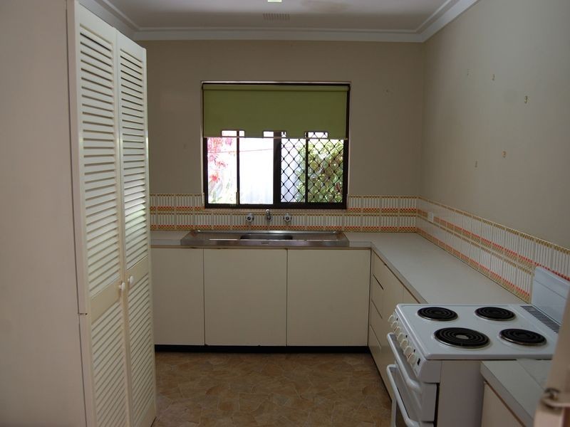 5/30 Comer Street, Como WA 6152