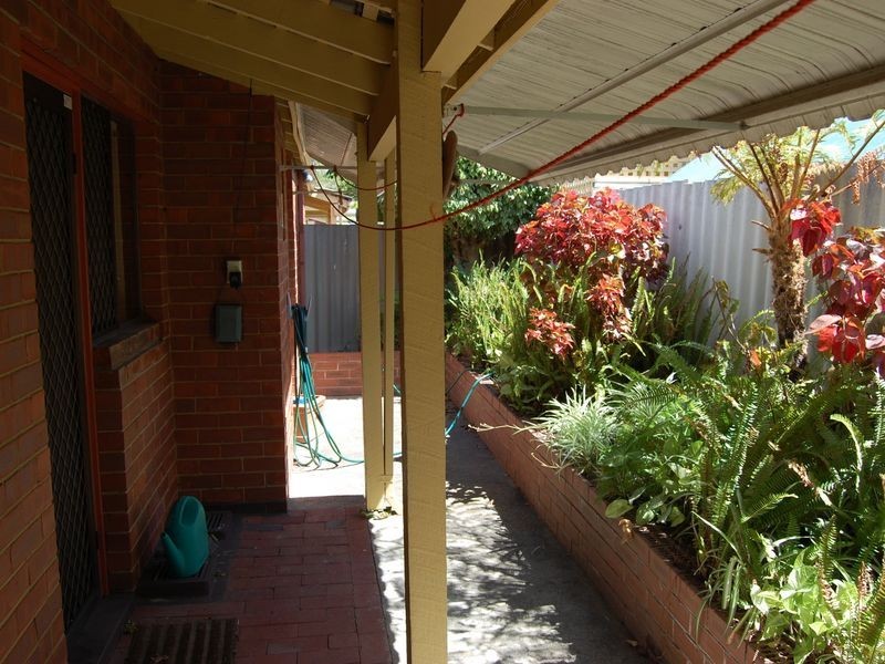 5/30 Comer Street, Como WA 6152