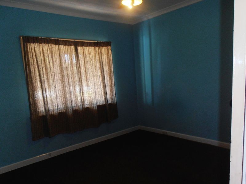 14 Coolgardie Street, Bentley WA 6102