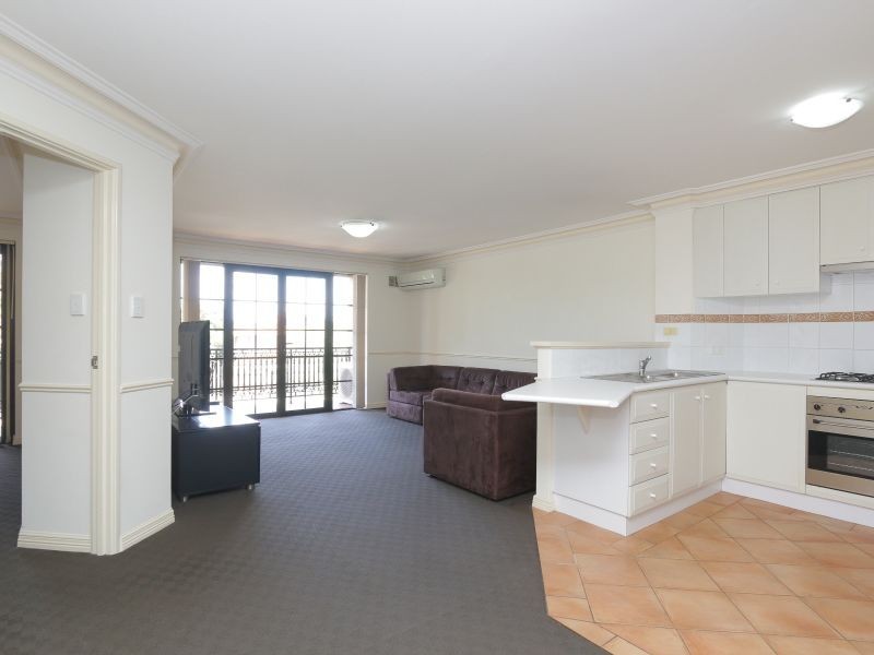 6/30 Banksia Terrace, Kensington WA 6151