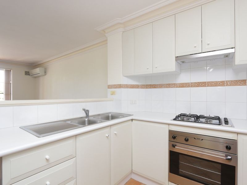 6/30 Banksia Terrace, Kensington WA 6151