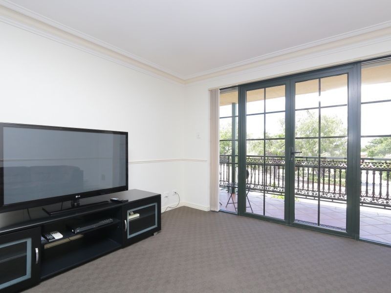 6/30 Banksia Terrace, Kensington WA 6151