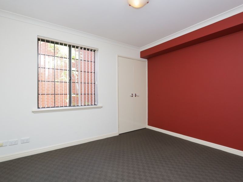 6/30 Banksia Terrace, Kensington WA 6151