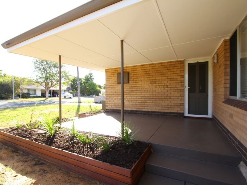 12A Paltridge Avenue, Carlisle WA 6101