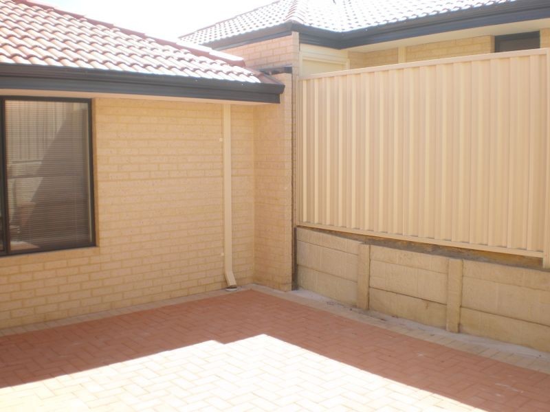 4/32 Alday Street, St James WA 6102