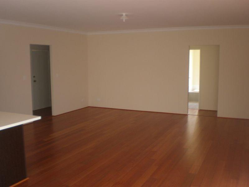 4/32 Alday Street, St James WA 6102