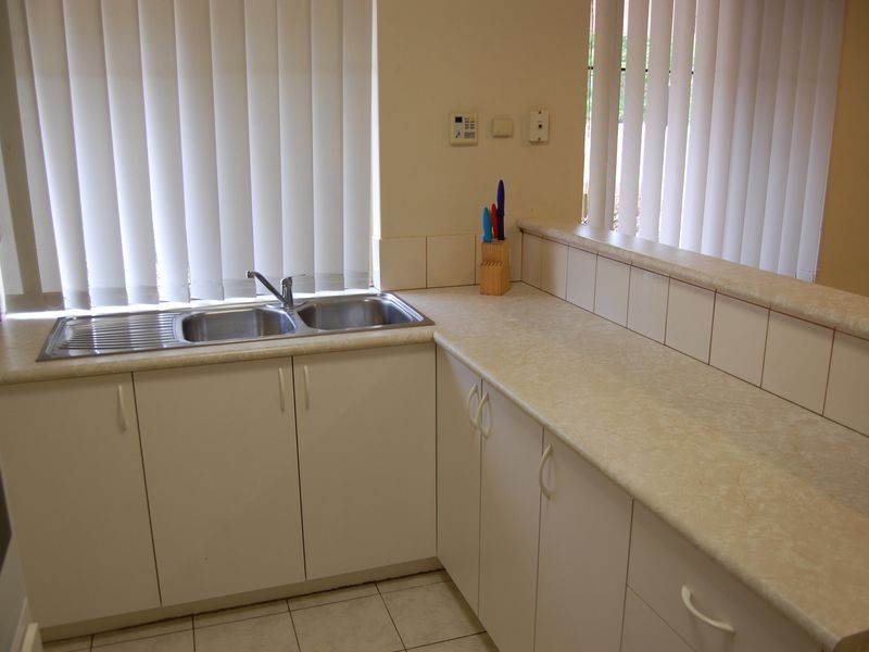 1/17 Pusey Street, Bentley WA 6102