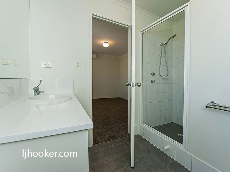 8/53 Woodloes Street, Cannington WA 6107