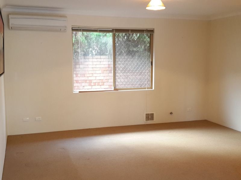 2/225 Berwick Street, Victoria Park WA 6100