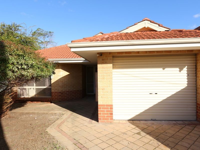 22A Reen Street, St James WA 6102
