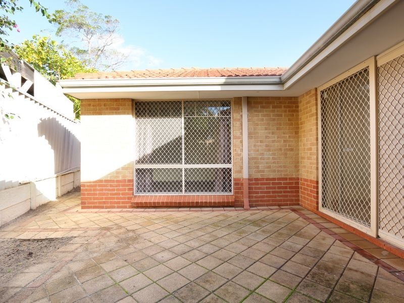 22A Reen Street, St James WA 6102