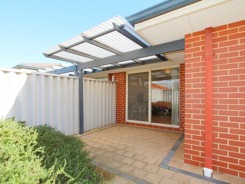 2/4-8 Bedford Street, Bentley WA 6102