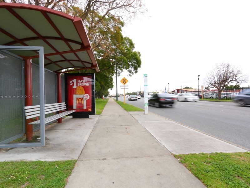 2/1047 Albany Highway, St James WA 6102