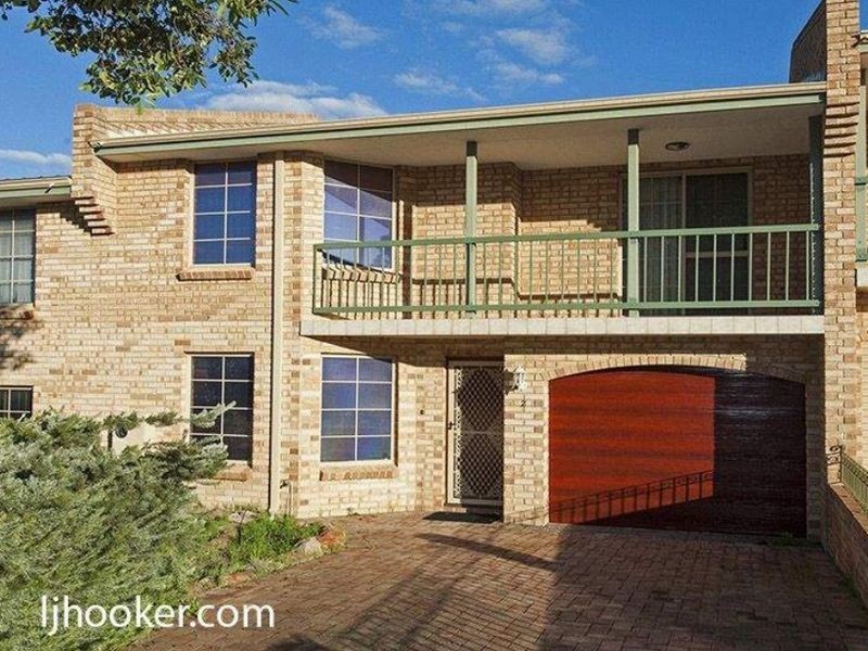 2/84 Powell Street, Joondanna WA 6060