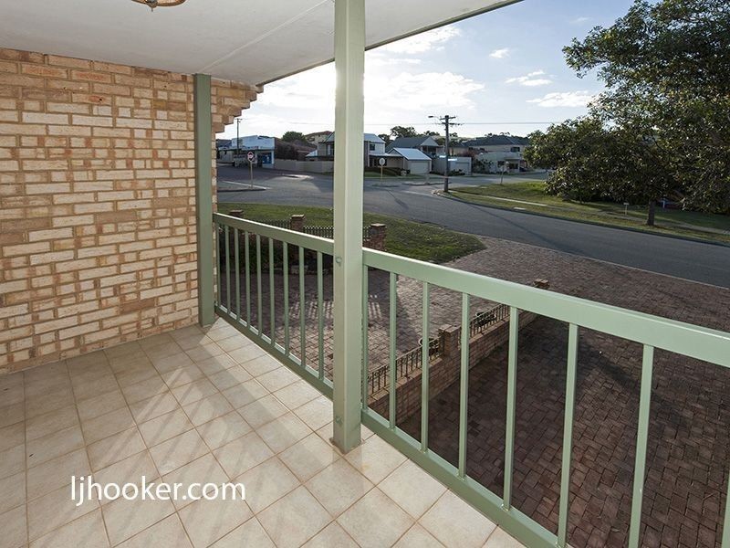 2/84 Powell Street, Joondanna WA 6060