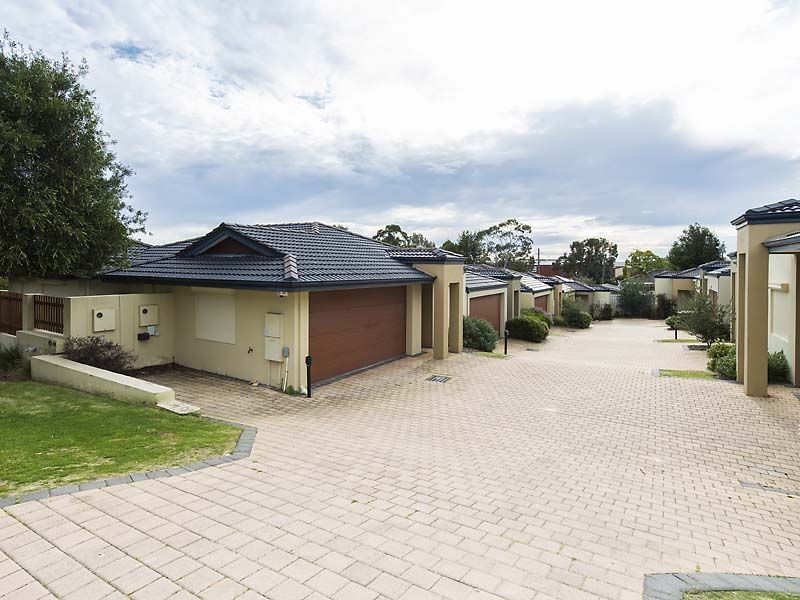 2/42 Norman Street, St James WA 6102