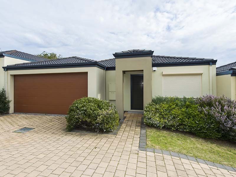 2/42 Norman Street, St James WA 6102