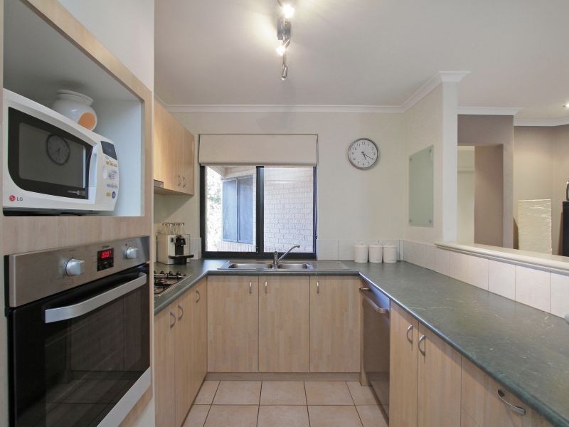 3/27 Mars Street, Carlisle WA 6101