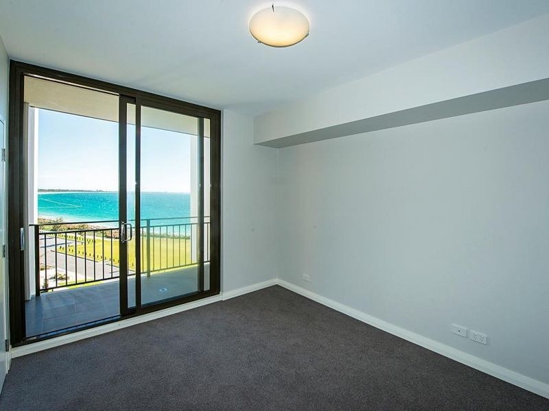 82/37 Orsino Boulevard, Coogee WA 6166