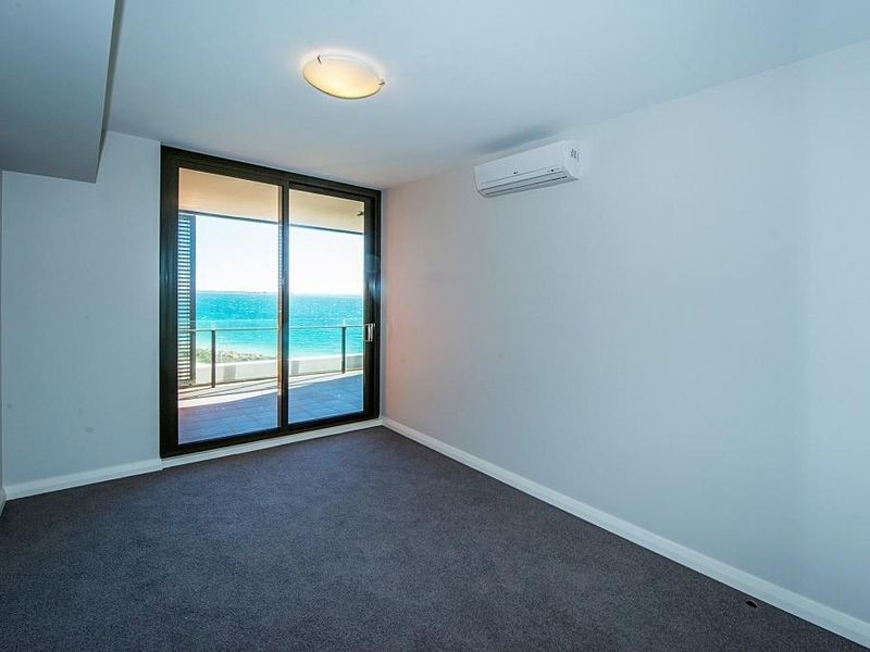 82/37 Orsino Boulevard, Coogee WA 6166