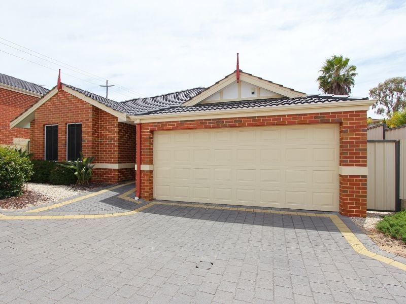 2/35 Langley Road, Bayswater WA 6053