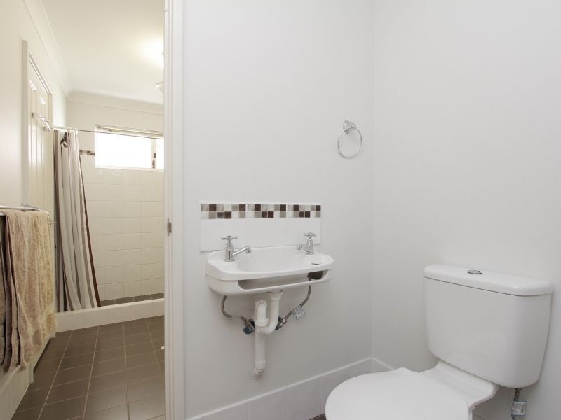 2/35 Langley Road, Bayswater WA 6053