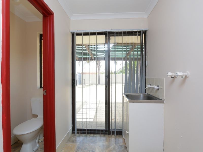 14 Rochester Avenue, Beckenham WA 6107