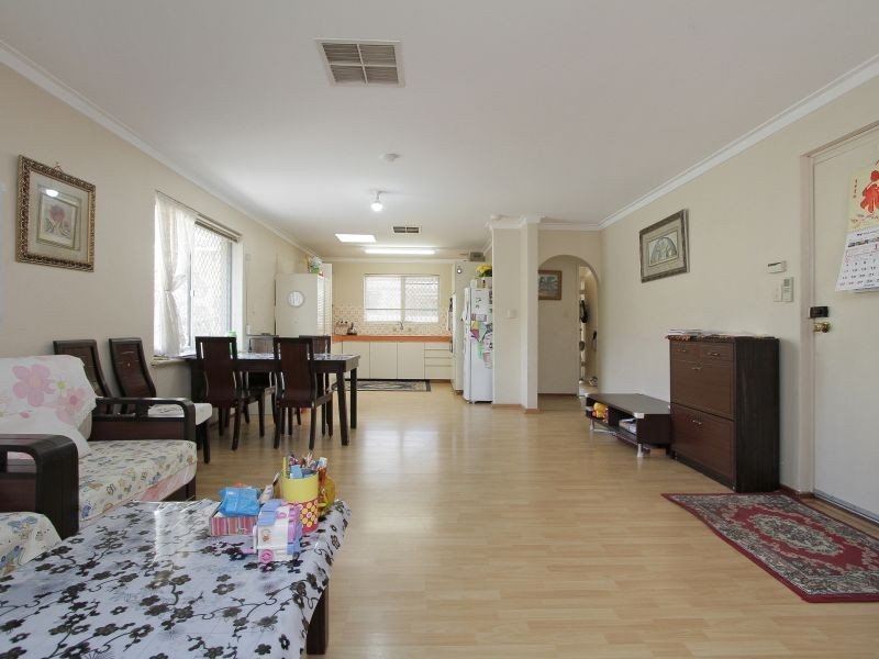 2/114 Wright Street, Kewdale WA 6105