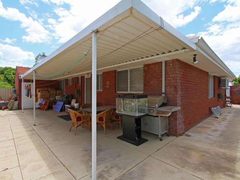 2/114 Wright Street, Kewdale WA 6105