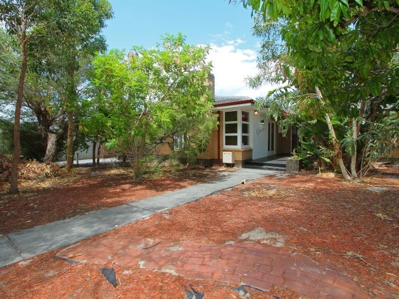 76 James Street, Gosnells WA 6110