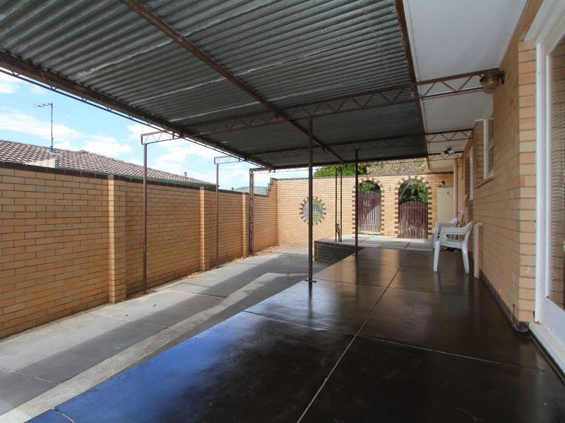 76 James Street, Gosnells WA 6110