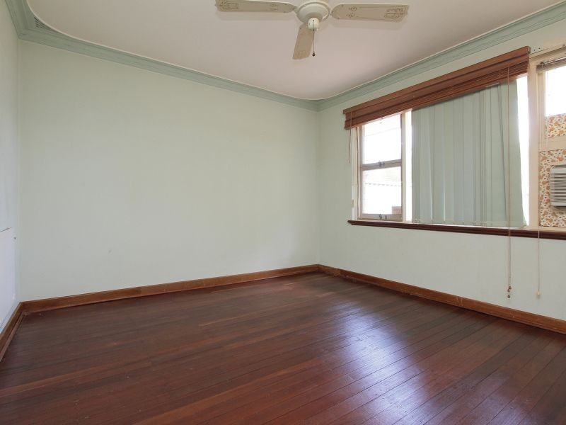 76 James Street, Gosnells WA 6110