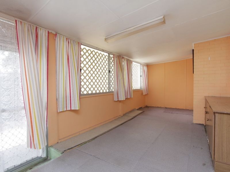 56B Spring Road, Thornlie WA 6108