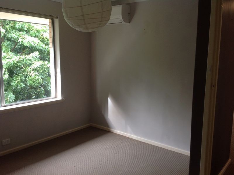 8/5 Welshpool Road, St James WA 6102