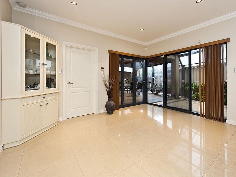 1 Darch Street, Yokine WA 6060
