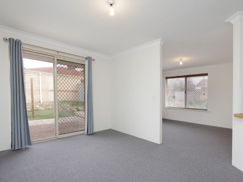 4/3 Norman Street, St James WA 6102