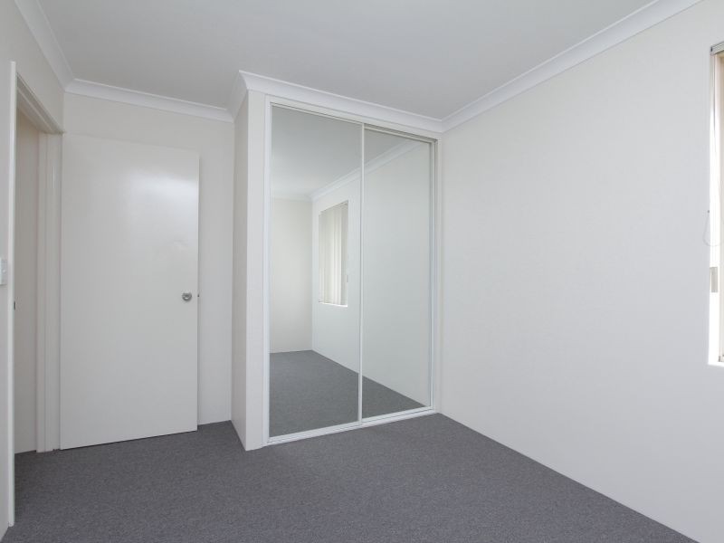 4/3 Norman Street, St James WA 6102