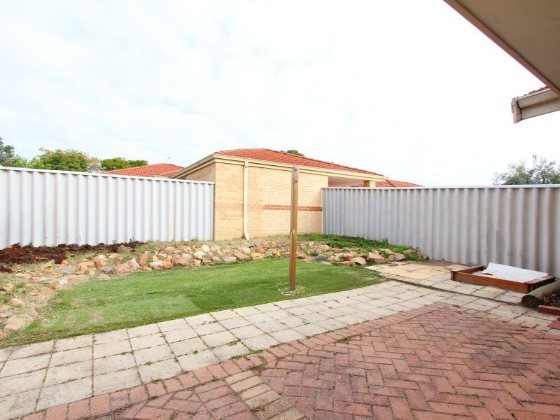 4/3 Norman Street, St James WA 6102