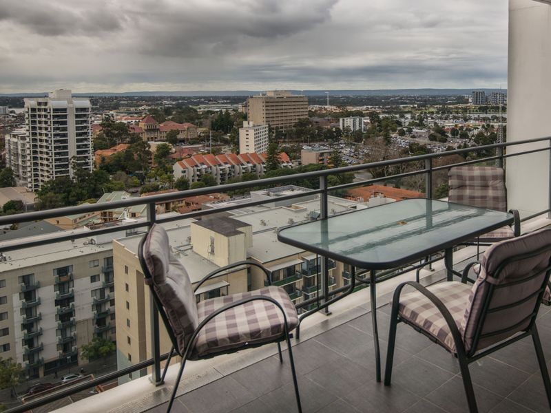 102/148 Adelaide Terrace, East Perth WA 6004