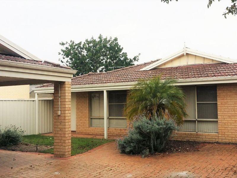 2/257 Surrey Road, Kewdale WA 6105
